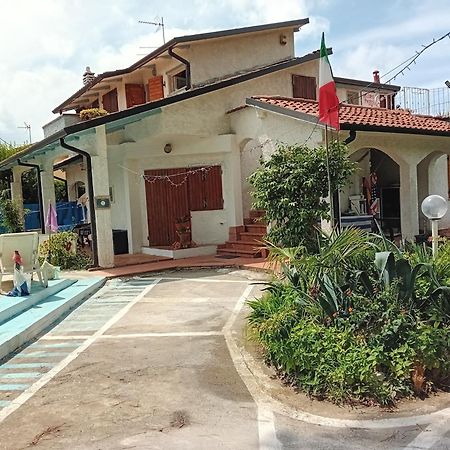 Sogno Vacanze Apartamento Massa  Exterior foto